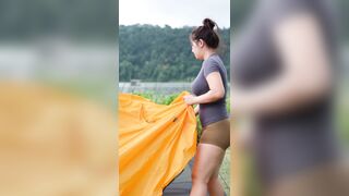 Nhìn còn Nứng hơn trần truồng đó