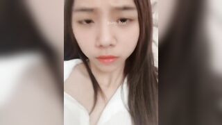 Gái sinh sinh viên năm 2 show hàng thủ dâm cực nứng