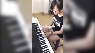 Dạy kèm em, rồi phập em luôn trên giường