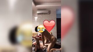 Clip Sex Anh chỉ chà chà phía ngoài , không có đút vào đâu em đừng sợ