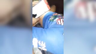 Bạn thân kì cục đang đụ bạn gái mà cứ thích lấy điện thoại quay lồn cặc người ta.