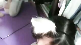 Nhét thẳng cu vào mồm nhỏ em họ dễ dãi nghe lời