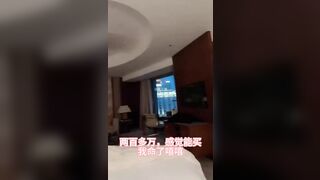 Hôm nay lại hẹn hò với sugar daddy… Tôi cố ý chăm sóc lồn non cho thật hồng hào và kh