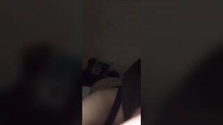 Bắt em họ tomboy bú cu