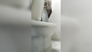 Toilet đái 5