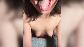 Gái dâm mông to lồn dâm cưỡi cu giả dâm đãng khảu dâm kích thích