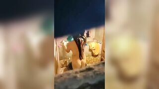 Quay lén hàng xóm dâm móc lồn thủ dâm địt nhau phần 3