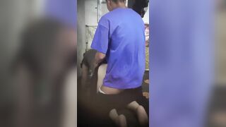 Đục tường quay lén hàng xóm địt nhau lồn múp dụp