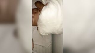 bé mới lớn điện biên mới xuống hà nội em ngại ngùng che mặt