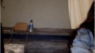 Teen show núm vú cho trai trên Omegle