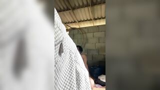 Thằng em họ nứng cặc đến nhà năn nỉ xin đụ, chị gái thương nên cho đụ.