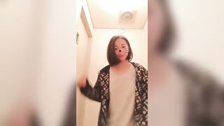 em gái mình dây vó tu thích thủ dâm