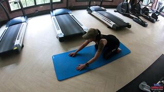 Gym Workout Bareback With Polly