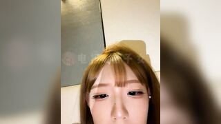E Gái Xinh Loli Mặt dâm Lồn rậm lông, Dùng Sex Toy Lút Cán Thủ dâm Rên Rỉ nứng vcl ra