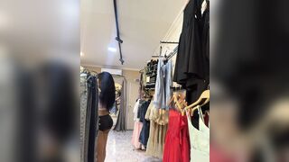 Chủ shop quần áo vú to khủng đít bự live sex