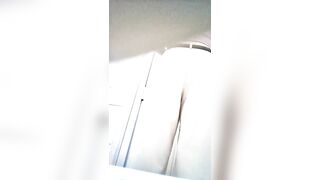 Đái 63