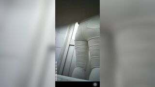 Đái vip bót