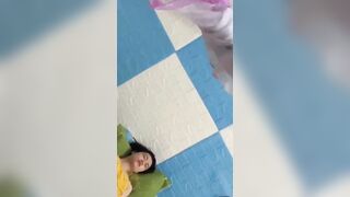 Quay lén em vợ móc lồn giữa trưa nắng