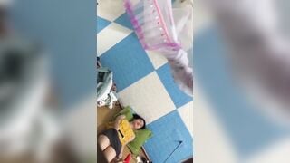 Quay lén em vợ móc lồn giữa trưa nắng