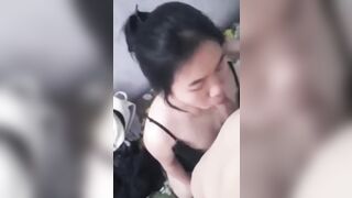 Hai chị em loạn luân lúc ba má đi làm vắng nhà