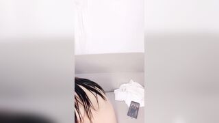 Em rau 2k9 mình dây hàng non khoe hàng thủ dâm trên live