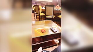 Nhà hàng phơi bày trước mặt người ta, nhiều người nhìn vừa ghen tị vừa sướng
