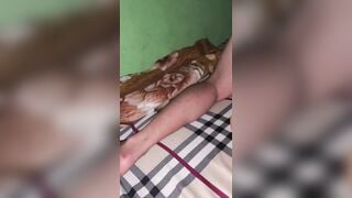 Ck biến thái, cho bạn thân đụ Vợ