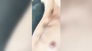 Chị mb dâm bú cu em trai đồng nghiệp đang say ngủ mà cặc to vkl