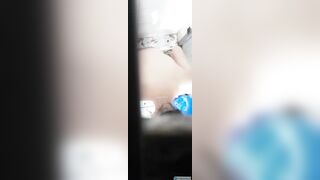Lén lắp cam kín trg nhà tắm quay lén em dâu đi tắm #1