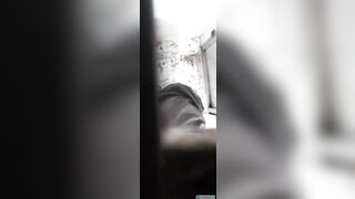 Lén lắp cam kín trg nhà tắm quay lén em dâu đi tắm #2