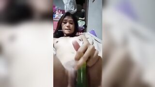 bé nó lấy cái gì cà bím kia dâm này mà địt thì sướng lắm