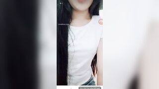 call cùng người lạ trên omatv được bé non tơ cho xem vú lồn
