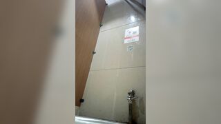 cammara ẩn Quay Lén WC các em xinh tươi nhìn nứng cặc - phần 49