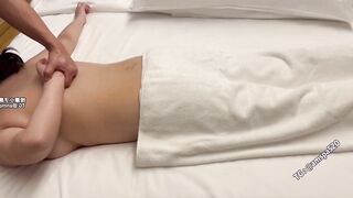 Số hưởng, Khoả thân Nhờ lễ Tân Massage, Bị Bóp vú Móc lồn Rậm Lông Loli rên rỉ