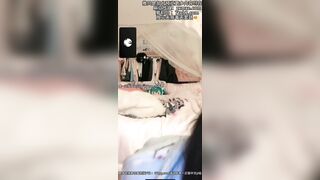 Call video cùng em rau non mặt thì xinh ngây thơ mà lại rất dâm móc lồn rỉ nc cho xem