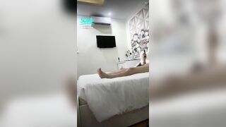 Dân chơi Trung Quốc sang Việt Nam check hàng các em phò non gái gọi cực phẩm #4