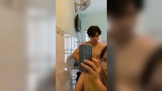 Đút cu vào địt thôi cũng nhầm lỗ để em phải nhắc