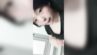 Teen 2k9 mới lớn vú to gửi clip thủ dâm cho người yêu bị up lên web P1