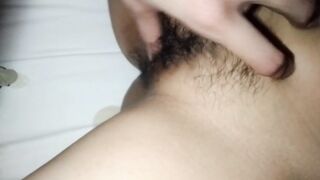 Địt gái mới lớn mà còn nhiều nước nữa thì còn gì bằng