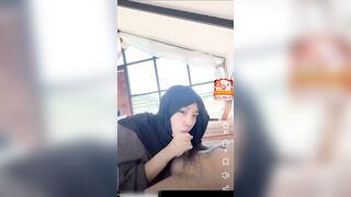 e ngứa lồn, đăng hẳn clip sêx lên tiktok