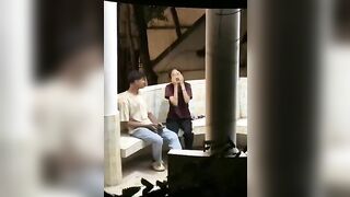 Dắt nhau đi công viên nứng quá bắt bạn gái bú cu tại công viên luôn.
