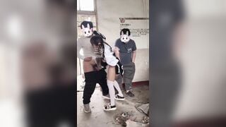 Hs C3 Đi 1 mình Vào Nhà Bỏ Hoang Và Cái Kết - phần 3