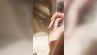 Quản Lý Marketing Bào đi WC, Mà vào Xe núm vú chát sex