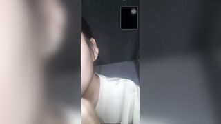 gạ em nó gẫy lưỡi em mới cho xem một tý vú