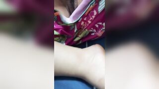 Qua nhà ăn cơm, gặp mẹ vk đang ngủ mặc thế này, k biết ý gì đây