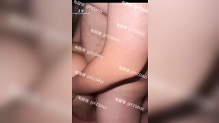 Nữ chủ nhân huấn luyện con đĩ bắt bú cu thằng bụng bự cặc bé đụ bắn đầy mông