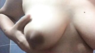 Cặp vú mướp kỷ biệm