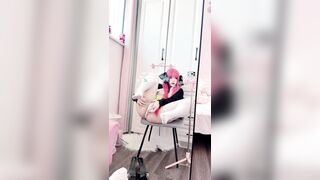 Gái xinh cosplay nino thủ dâm cực nứng
