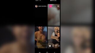 Các cô gái cùng live 18+ trên Instagram