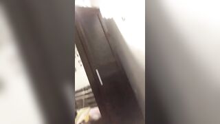 Anh họ cực sướng ở chung với em gái 17 tuổi dâm suốt ngày chỉ nằm hưởng thụ.